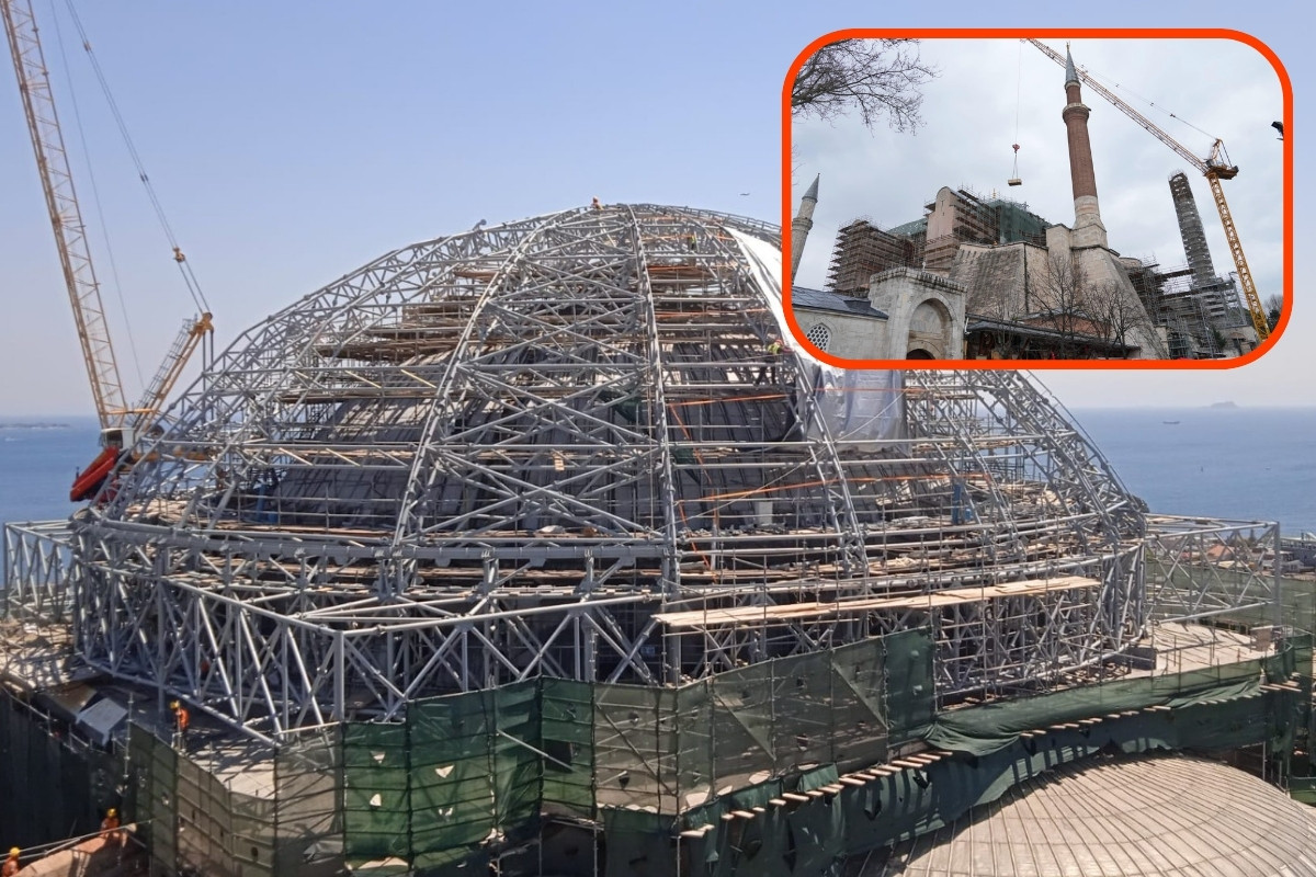Ayasofyanin ana kubbesi gecici celik cati ve koruyucu branda ile guvence altina alindi lKEF57PK